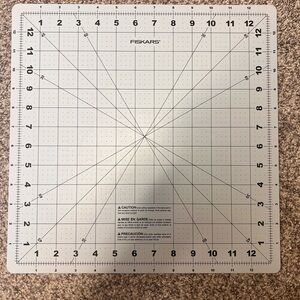 Fiskars Gray Cutting Mat